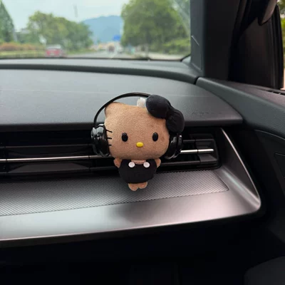 Creative Cat Headphone Car Air Sürətlər qutusu və əl tormozu başlıqları - black-headphones-black-leather-black-eye-air-vent-fragrance-diffuser