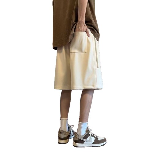 American-style woven stripe sports shorts: Summer trendy brand, stylish, loose-fit, wide-leg capri pants—perfect for casual, on-trend looks.