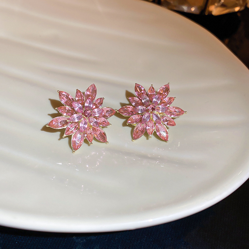 Flower Pattern 1 Pair Simple Style Flower Inlay Alloy Artificial Diamond Ear Studs