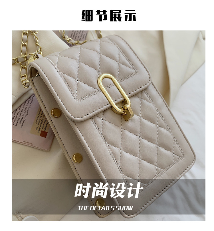 Fashion Rhombus Chain Shoulder Messenger Bag Wholesale display picture 19