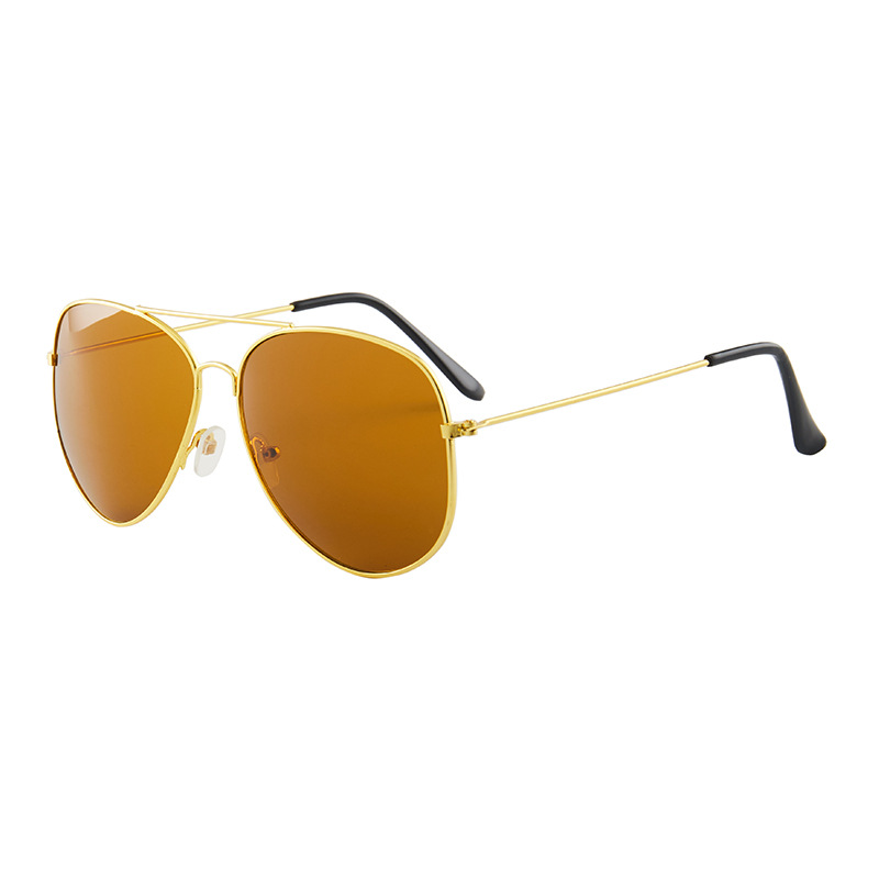 Golden frame tea color