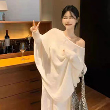 慵懒风一字领针织衫毛衣外套2025秋冬新款不规则设计感蝙蝠袖上衣