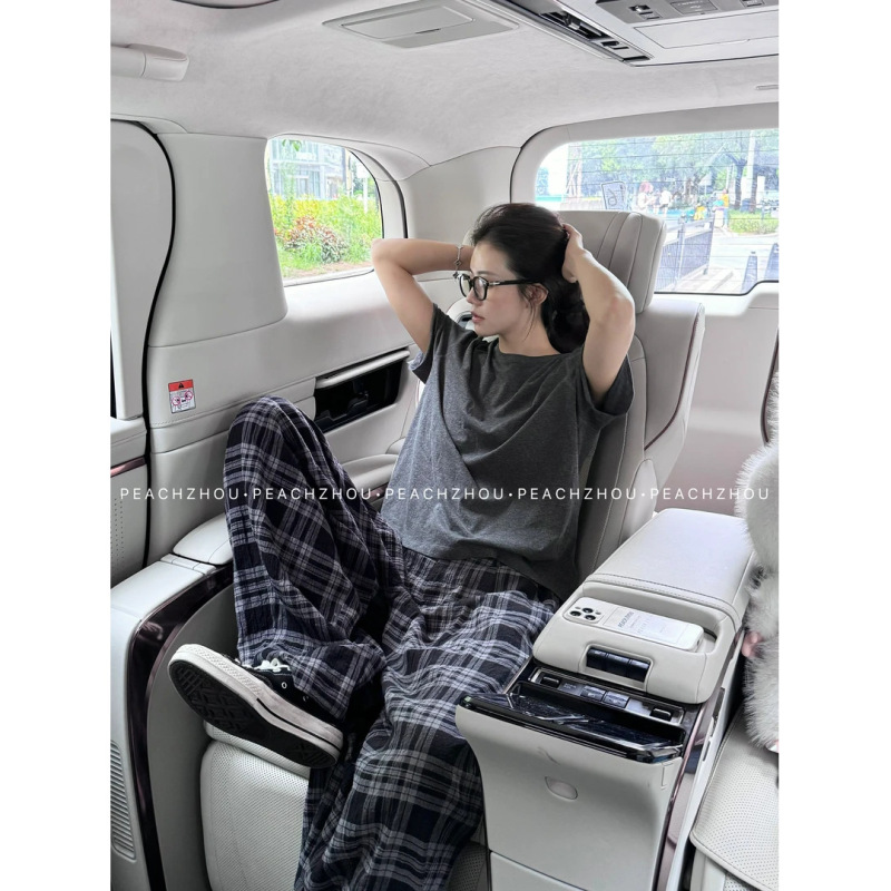 3590# 『PEACHZHOU』复古英伦撞色格纹宽松系扣休闲裤弯刀长裤|undefined