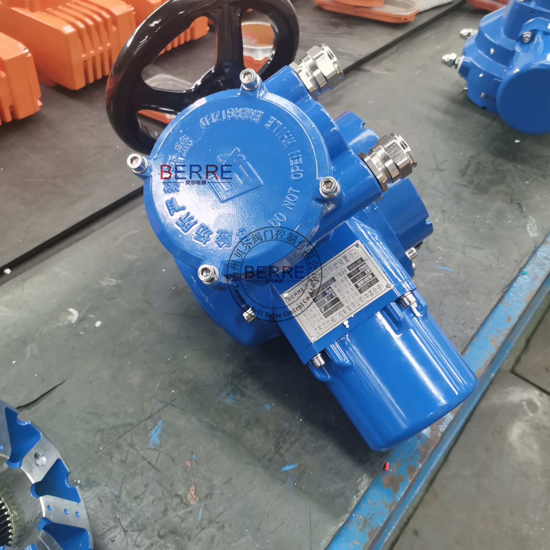 Q30-1开关回转型阀门电动装置   户外用电动执行器