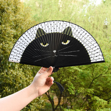 梦忆莲厂家儿童卡通猫烤漆柄丝绸创意手绘猫扇日本女式竹叠折扇子