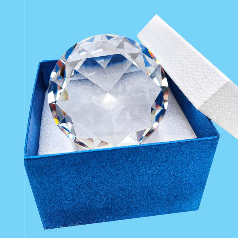 8cm transparent diamond with gift box