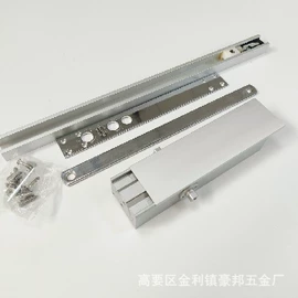 闭门器开门器;合页、铰链;机械门锁