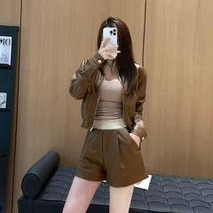 潮流显气质皮衣长袖外套上衣南油女秋季刺绣三分阔腿短裤两件套