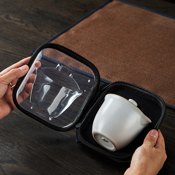 Handheld tea set for traveling