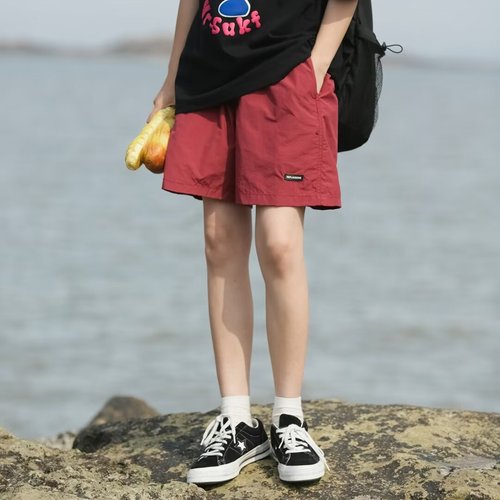 Candy-colored Japanese city boy cargo shorts for men and women, thin functional loose quick-drying sport five-pocket beach pants