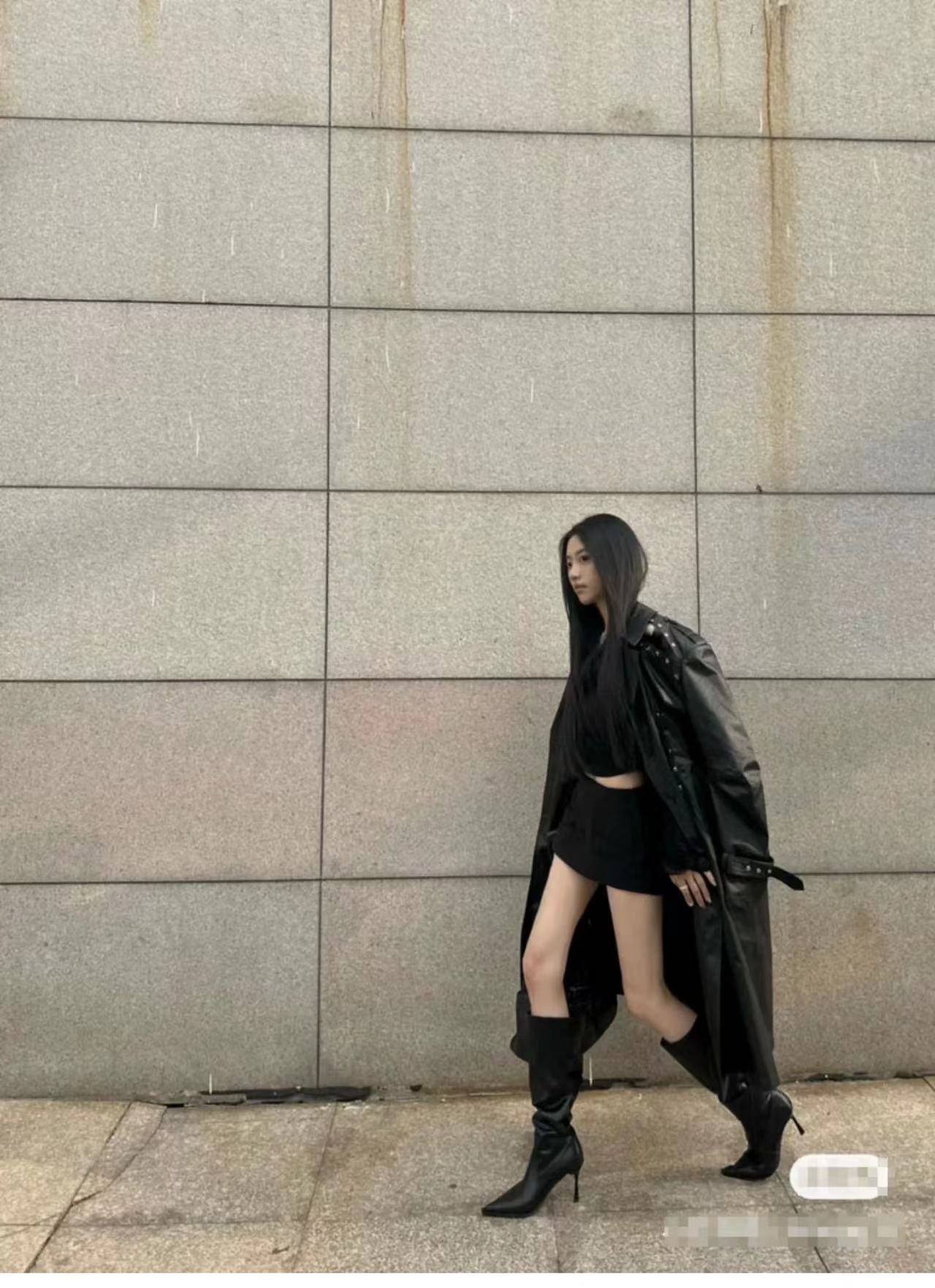 Teravatipulised volditud kõrged saapad, naiste hipsterlikud kitsad saapad, kõrged kontsad põlvest kõrgemal_voghion.com