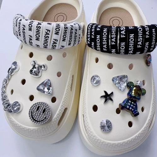 Crocs DIY decorative accessories 3D cartoon shoe flower cute bear shoe buckle shoelace decoration removable accessories