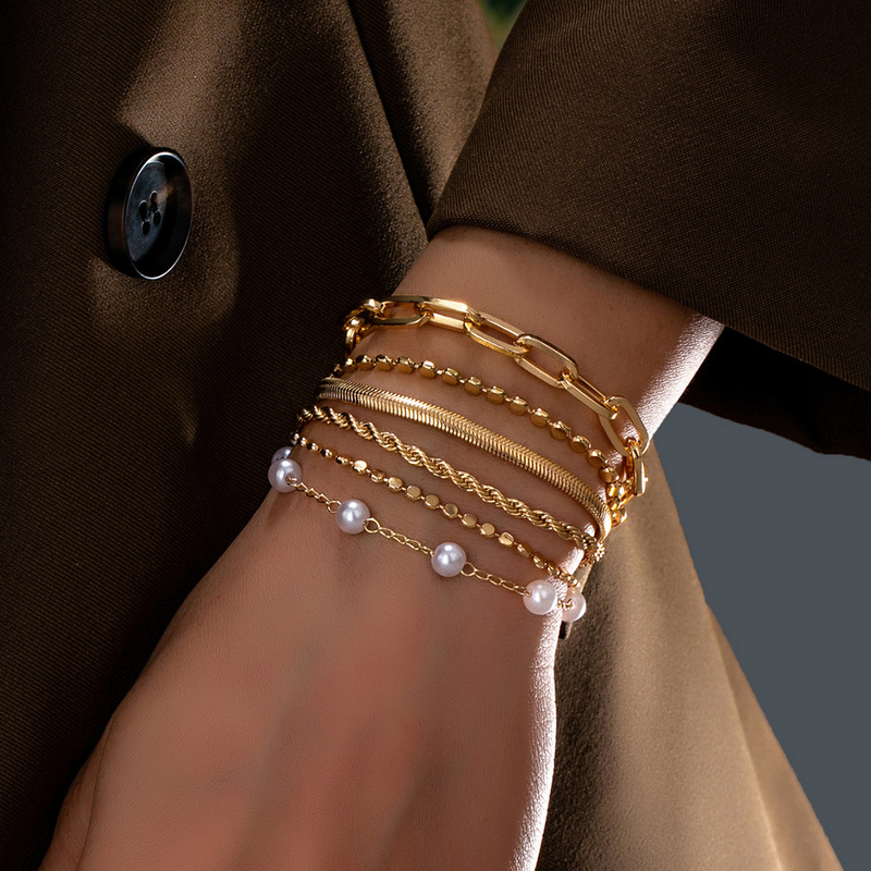 6-piece set of flat bead twisted chains, vintage creative snake chain bracelets, a small daily gift for female friends