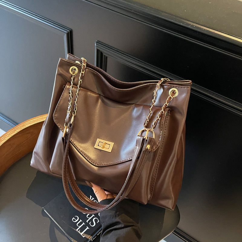 Bolso de hombro retro para mujer 2024 invierno nuevo bolso de mensajero de salida de gran capacidad bolso de cadena bolso de la mujer