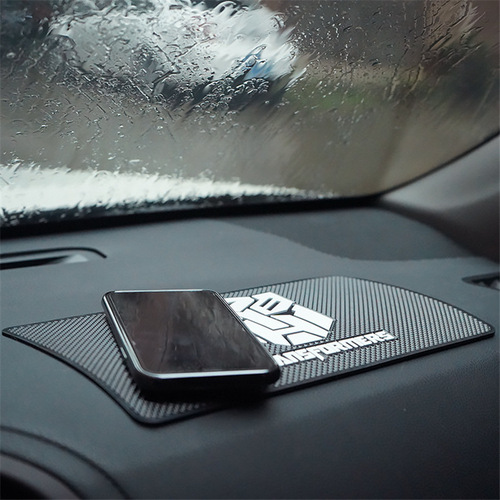 Car anti-slip mat for mobile phone in car, anti-slip mat for car, fixed car, rectangular, high temperature resistant, sun protection creative