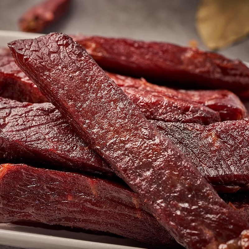 Zhang Fei's Five Fragrance Sichuan Spicy Dried Beef jerky, Sichuan specialty, about 70% dry, hand torn and dried beef, casual snack