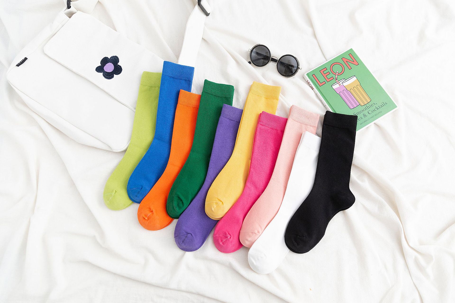 Korean Candy-colored Long Tube Sports Piled Socks Wholesale Nihaojewelry display picture 1