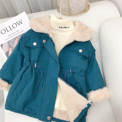 Girls' long-length cinched cotton puffer jackets for young children, lined and thick cotton clothing for girls, baby girl parka-style outerwear for winter.