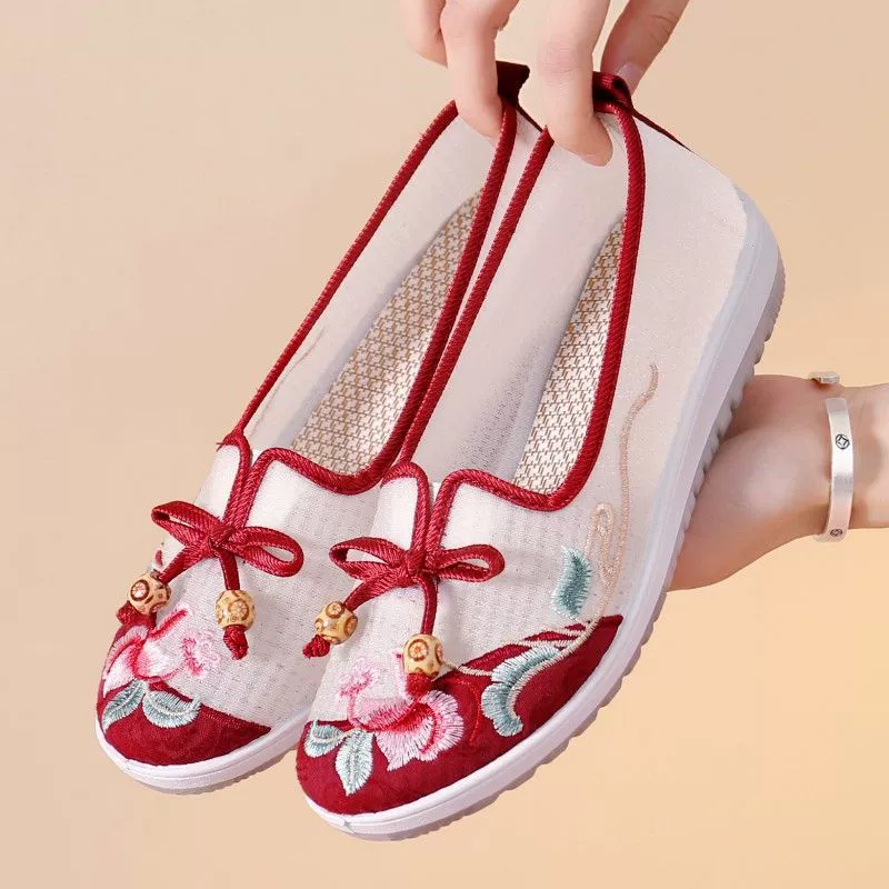 Старые пекинские тканевые туфли для женщин, летние туфли с сеткой, женские туфли без шнуровки с дышащей сеткой, сандалии для мам с неглубоким носком, туфли с вышивкой династии Хань