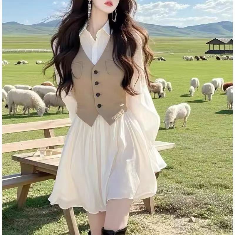 Cross-Border Spring Clothing New Style French High-End Beautiful and Unique Temperament Seaside Vacation White Fake Two-Piece Dress