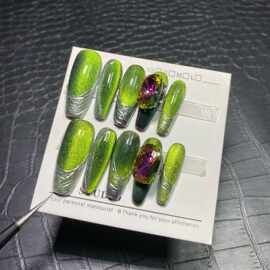 新款原创实拍手工穿戴甲绿野仙踪祖母绿猫眼魔镜粉小红书爆款