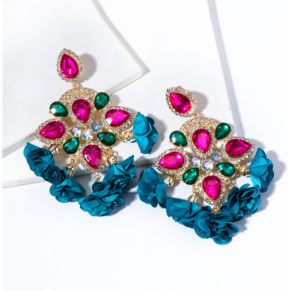 New Bohemian Color Diamond Flower Female Earrings Personality Accessories Wholesale display picture 11