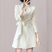 春夏季连衣裙子女装正式场合2024新款西装精致轻奢白色裙子