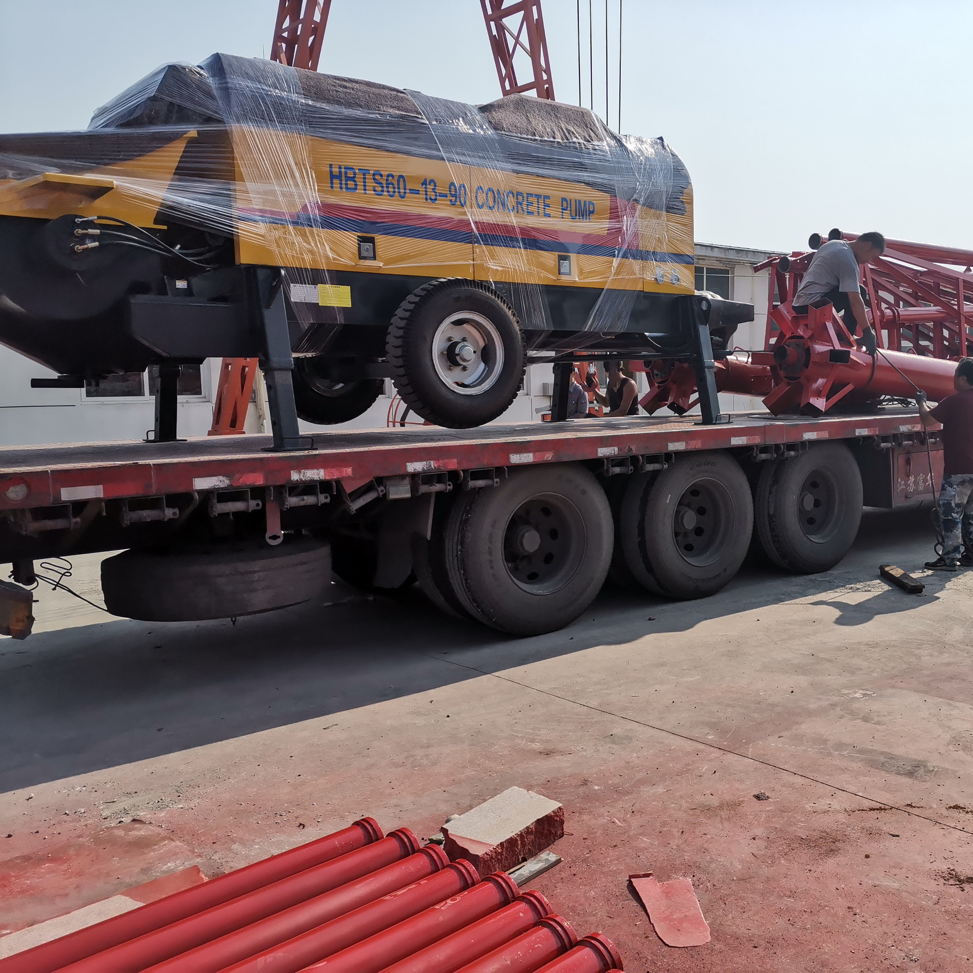 60泵 混凝土输送泵 地泵 拖泵 带泵管 90KW   concrete pump