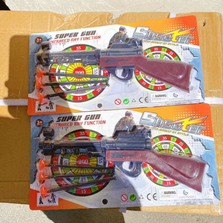 Nuevos juegos de juguetes para niños para jugar con pistolas de succión de plástico 2 juguetes de plástico de dibujos animados coloridos al por mayor