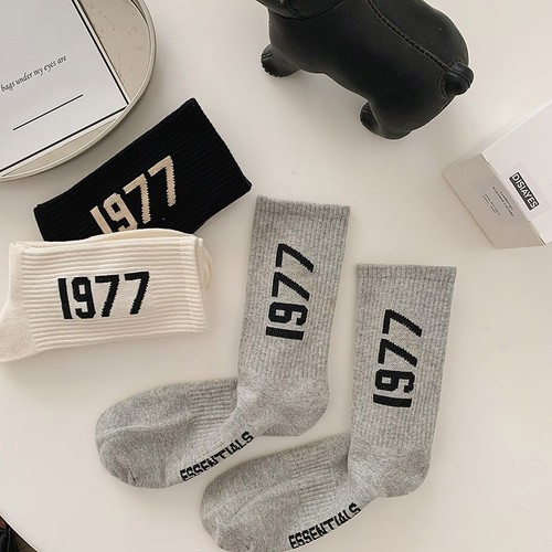 Pure Color 100% Cotton Women's Mid-Calf Sports Casual Street Socks for Men Cotton Socks Autumn/Winter 1977 Trend Brand Couple Socks