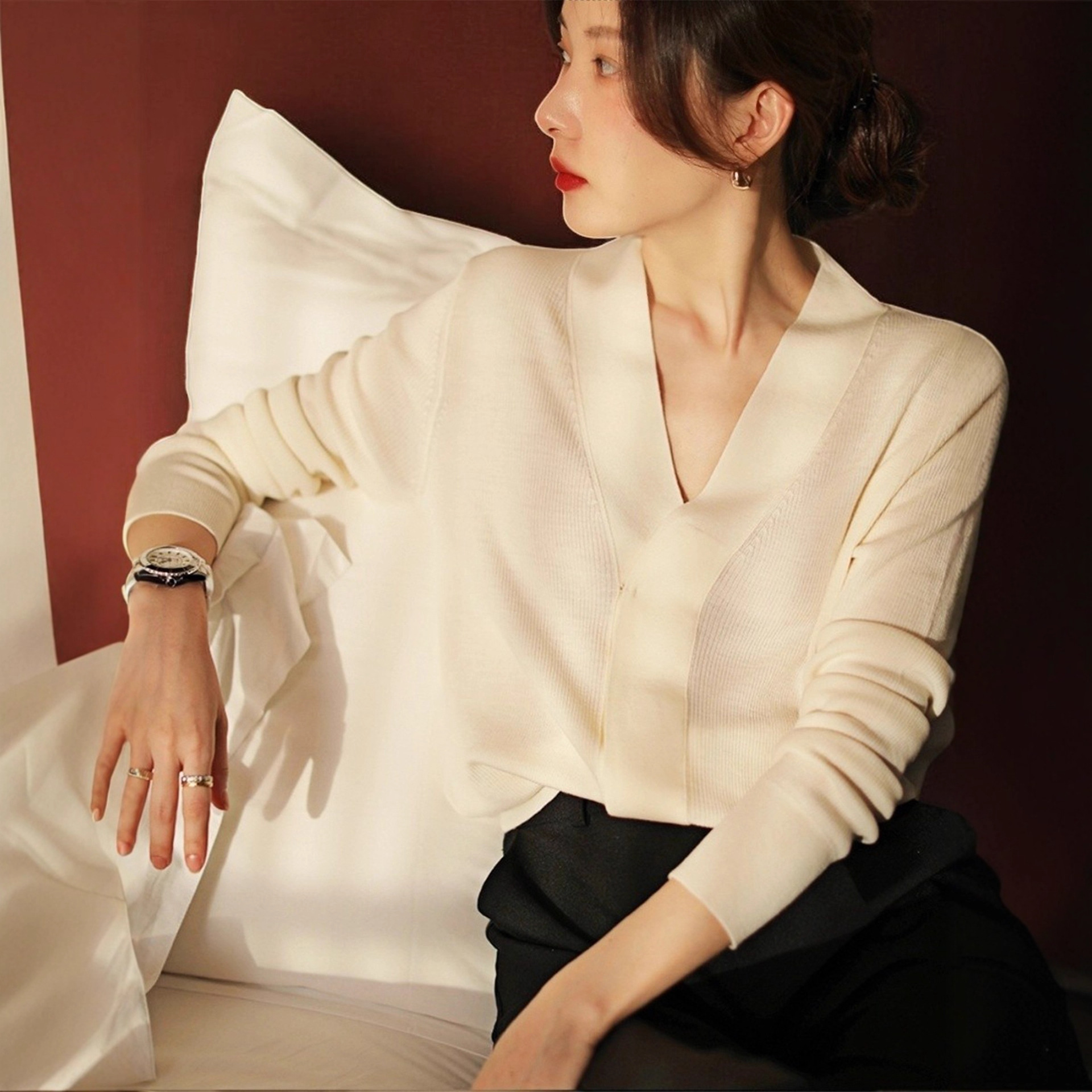 港米服饰/2025秋冬羊毛针织开衫外套女2025早秋新款叠穿打底上衣