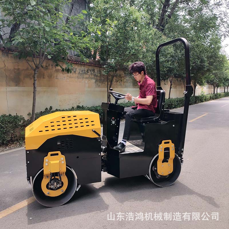 全液压1.5吨沟槽振动压路机 乘坐式柴油双钢轮沥青压实机