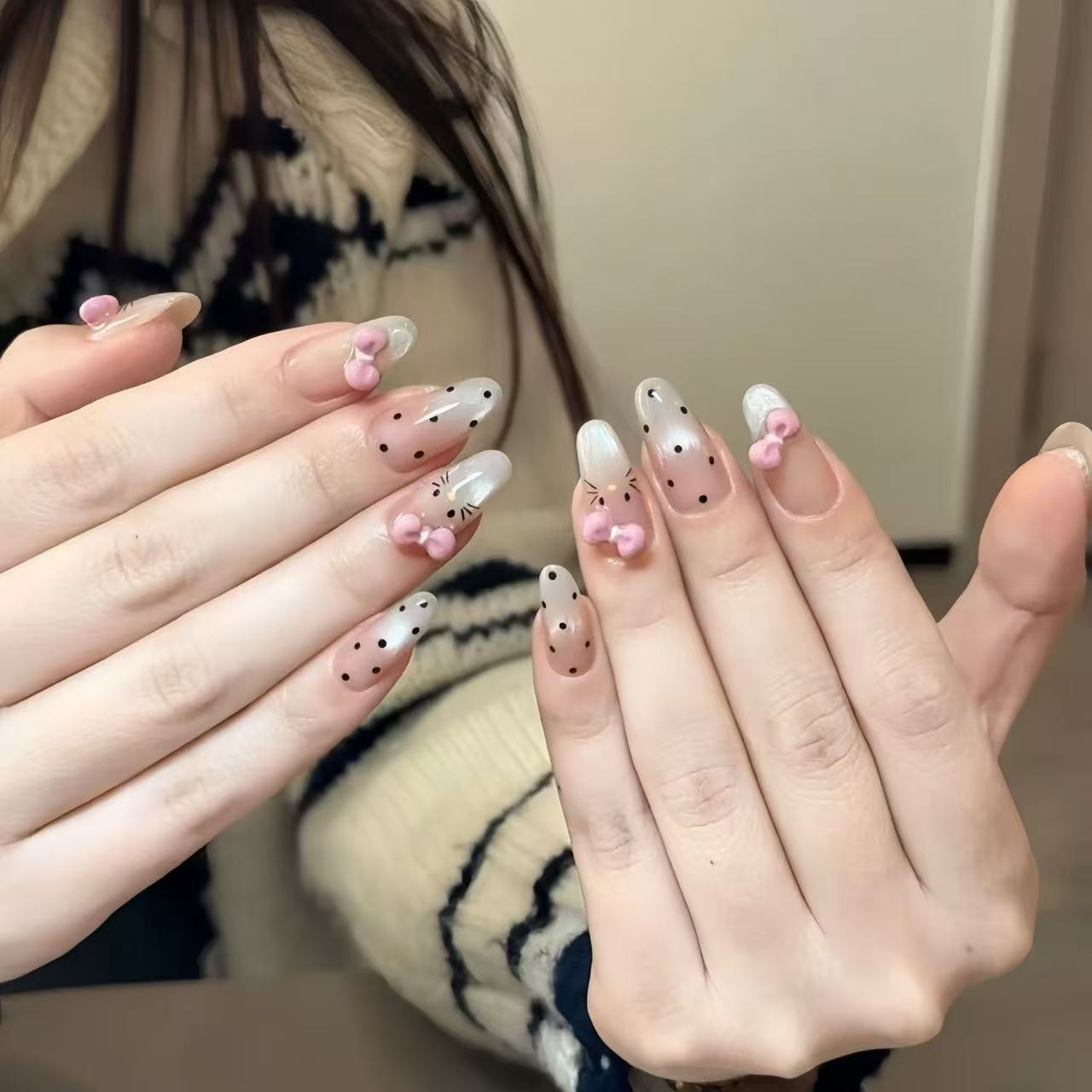 Ins Sweet Girl Handmade Wearable Nail Tips Cute Polka Dot Kitty Bow Detachable No-Polish Nail Stickers
