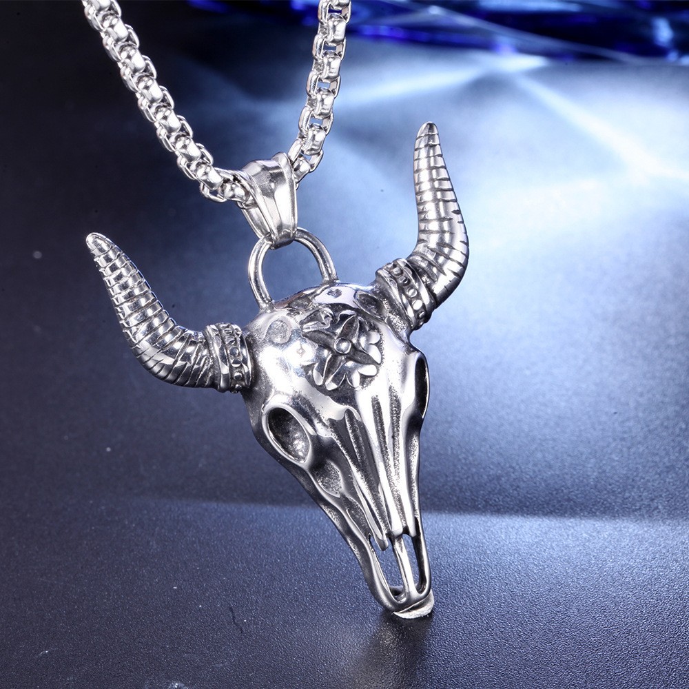 Titanium Steel Material Cattle Pattern Men's Gender Punk Cattle Titanium Steel 18K Gold Plated Men's Men Pendant Necklaces