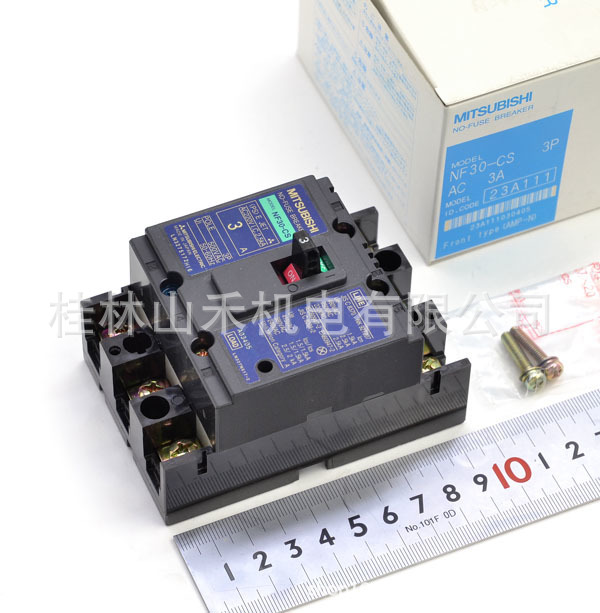 三菱 ノーヒューズ遮断器 NF30-CS 3P 3A