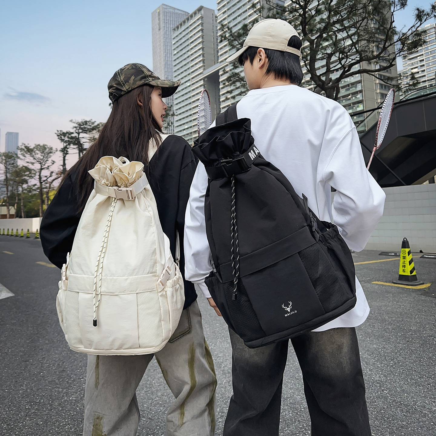Workwear-Style Backpack for Women, Korean and Japanese Retro Drawstring Bucket Bag, Unisex Simple Versatile Nylon Large-Capacity Backpack for Men, Trendy