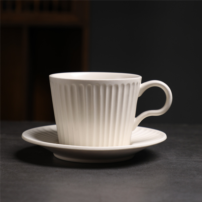 Estilo japonés vintage de cerámica taza de café y platillo traje creativo regalo taza de té de la tarde taza de café de gres