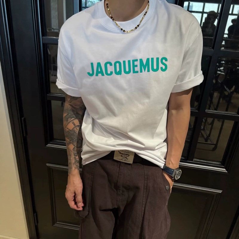 2026 New Jacquemus Basic Simple Short-Sleeved T-Shirt with Letter Print on the Chest Wholesale 2026 New Jacquemus Basic Simple Short-Sleeved T-Shirt with Letter Print on the Chest Wholesale