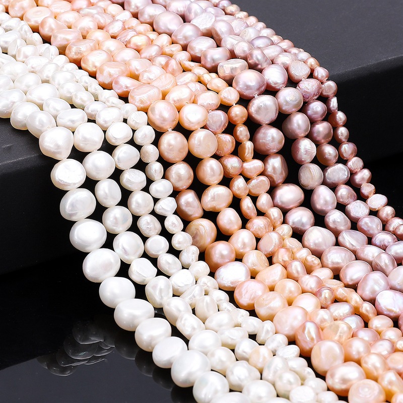 Organic necklace and earrings from pearl
