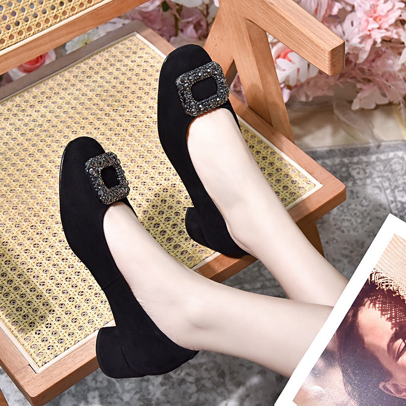 Suede Shallow-Mouthed Slip-On Shoes 2026 Spring New Round-Toe Slip-On Women's Shoes Mid-Heel Spring and Autumn Soft-Soled Chunky Heel Leather Shoes Suede Shallow-Mouthed Slip-On Shoes 2026 Spring New Round-Toe Slip-On Women's Shoes Mid-Heel Spring and Autumn Soft-Soled Chunky Heel Leather Shoes