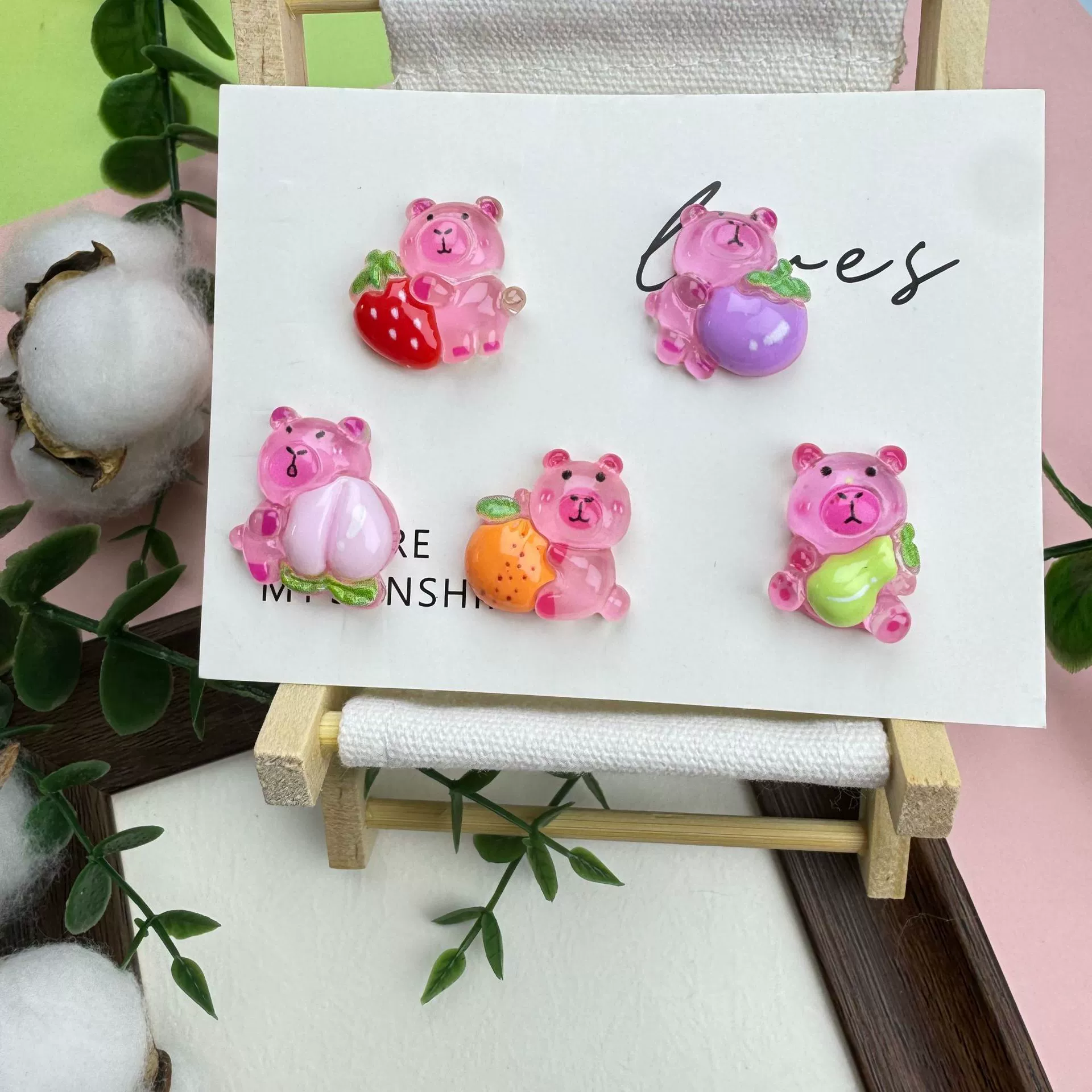 Светящиеся розовые фруктовые украшения капибала, кремовый клей, аксессуары, заколка для волос, материал ручной работы, аксессуары из смолы, сделай сам