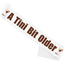 �R�������}�����Ɍ��玧 A Tini Bit Older�ƕ��Ʊ���ɫ�Y�x��
