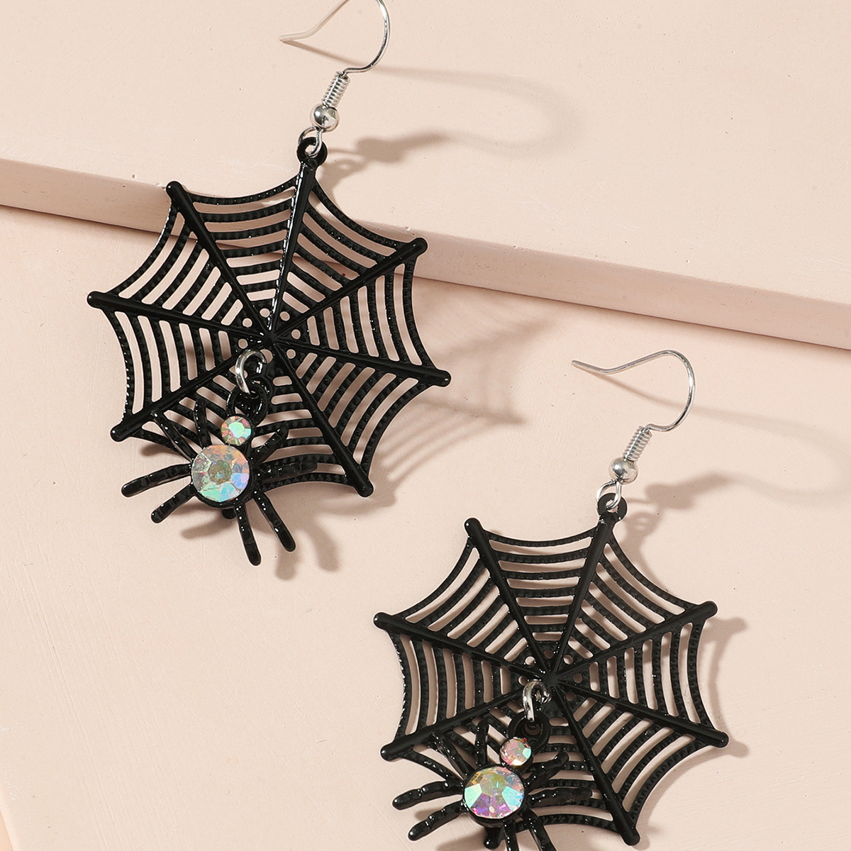 CrossBorder New Arrival Halloween Series Funny Spider Skull Earrings European and American Exaggerated Fun Pumpkin Bat Earringspicture3