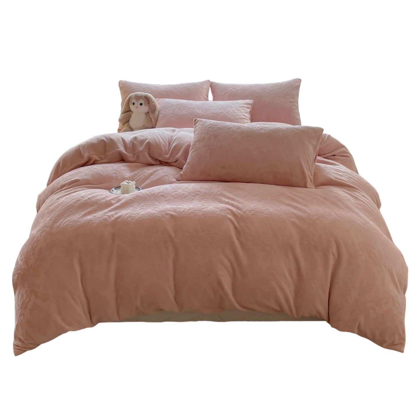 Alta calidad simple tallado leche de cama de seda de cuatro piezas de invierno coral cubierta de edredón de brida sábanas de seda de tres piezas