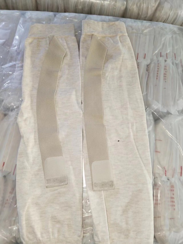 Nuevo ajenjo alargado de nylon de imitación hombres y mujeres de edad pierna fría antideslizante correa de presión almohadilla de la rodilla antideslizante cubierta de la almohadilla de la rodilla caliente