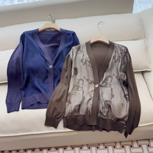 御姐风法式25春夏新款高级感定位真丝印花拼接长袖针织羊毛开衫