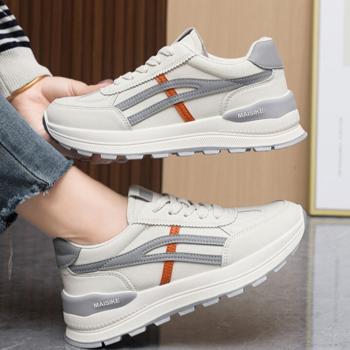 Cross-Border Thick-Soled Sports Shoes for Women, Comfortable and Versatile Shoes, Women's Shoes, Lightweight Running Shoes, Women's Lightweight Casual White Shoes