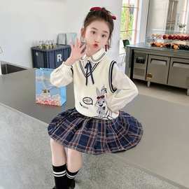 儿童宝宝春秋季新款洋气学院风马甲女童时尚V领针织衫套头款背心