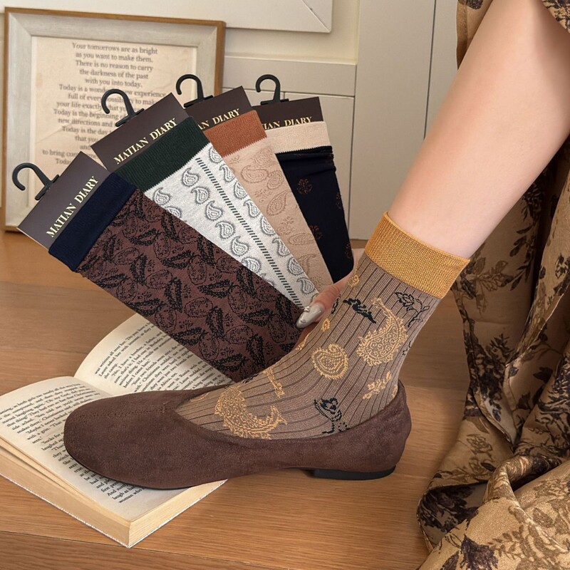 Mada Diary 26 Autumn/Winter New Collection: Paisley Cashew Flower Pattern Long-Pile Cotton Women's Mid-Calf Socks, French-Style Ruffled Socks Mada Diary 26 Autumn/Winter New Collection: Paisley Cashew Flower Pattern Long-Pile Cotton Women's Mid-Calf Socks, French-Style Ruffled Socks