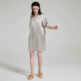 女士家居服;女式衬衫;连衣裙